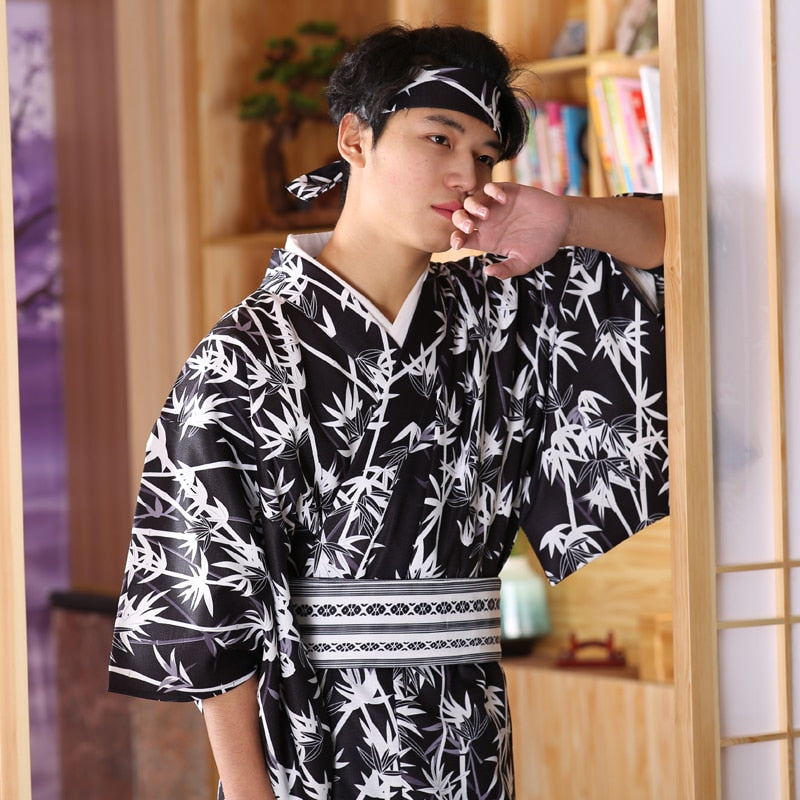 Black and White Japanese Kimono 'Higashiazuma'