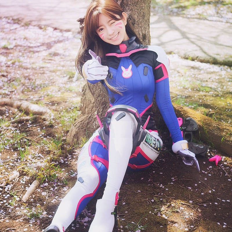 D.Va Cosplay Overwatch