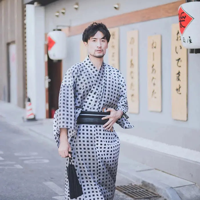 Traditional Japanese Mens Kimono 'Zao'