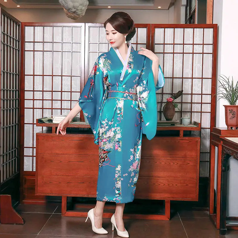 Women's Japanese Silk Kimono 'Shirouma' - Main Image