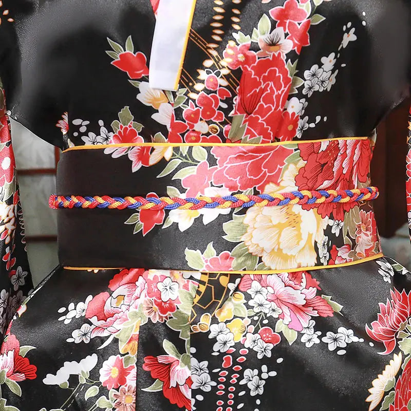 Women's Japanese Silk Kimono 'Shirouma'