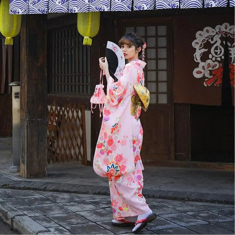 Women's Pink Japanese Kimono 'Ichinoseki'