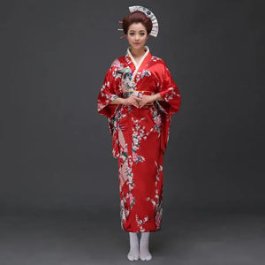 Women's Silk Japanese Kimono 'Kisokoma'