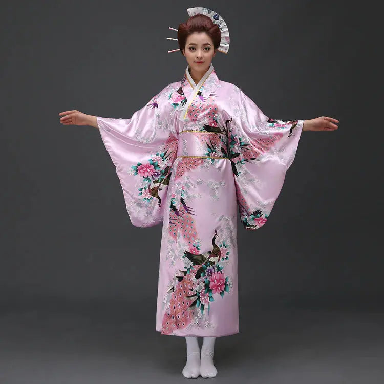 Women's Silk Japanese Kimono 'Kisokoma' Pink