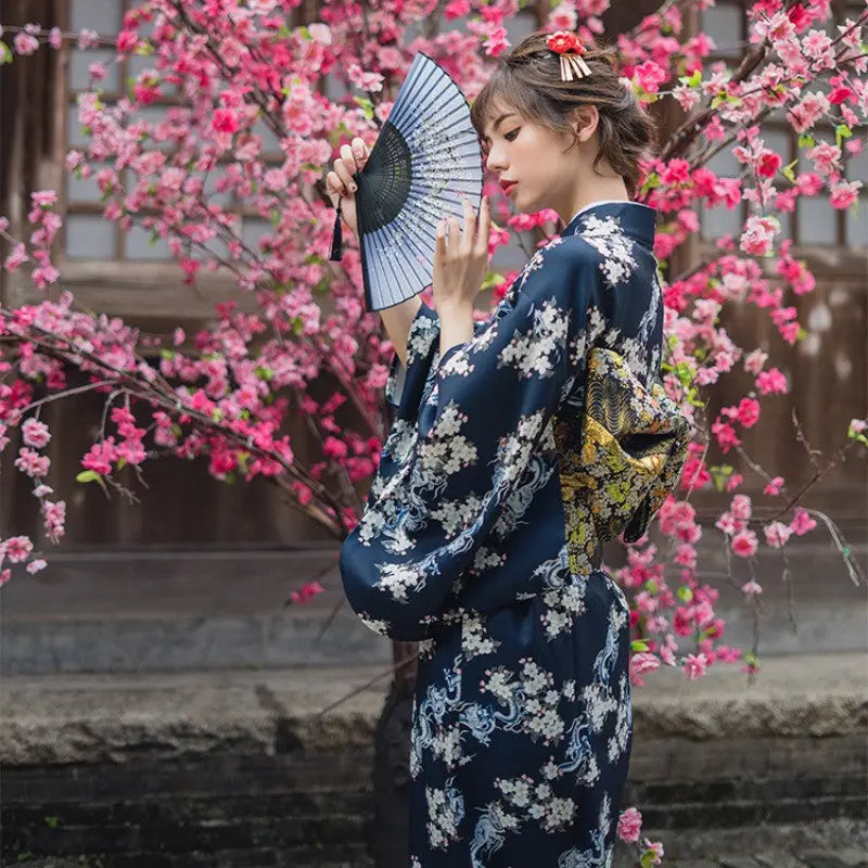 Women's Traditional Blue Kimono 'Sannosawa'