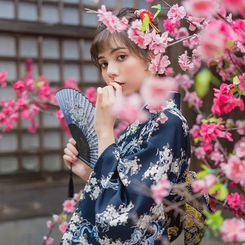 Women's Traditional Blue Kimono 'Sannosawa'