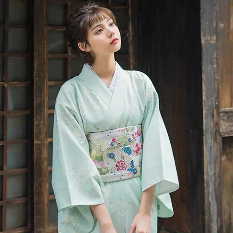 Women's Traditional Kimono 'Nipesotsu'