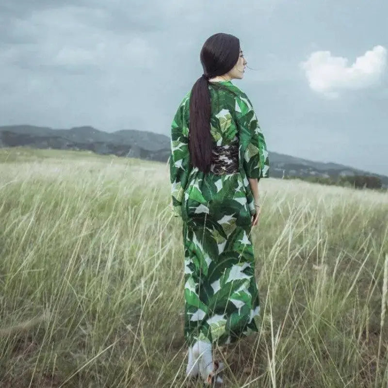 Women's Traditional Kimono 'Washiba'